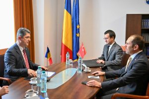 Read more about the article Senatorul Titus Corlățean l-a primit pe noul ambasador al Republicii Turcia la București