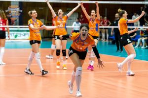 Read more about the article CSM Târgoviște s-a calificat în finala Cupei României la volei feminin