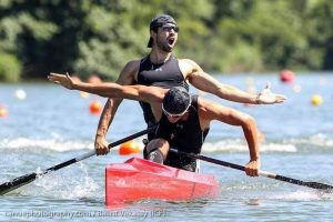 Read more about the article Alte două medalii de aur pentru România la Cupa Mondială de canoe sprint de la Szeged