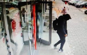 Read more about the article Bancomatele unei bănci din Capitală, alimentate cu bani falși de 500 de euro
