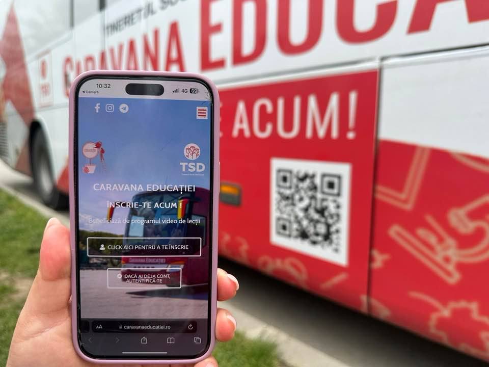 You are currently viewing 40 de tineri dâmbovițeni meditați, ieri, la Moreni în „Caravana Educației”