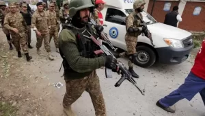 Read more about the article Doi atacatori înarmaţi au ucis cinci profesori şi doi muncitori într-o şcoală din Pakistan