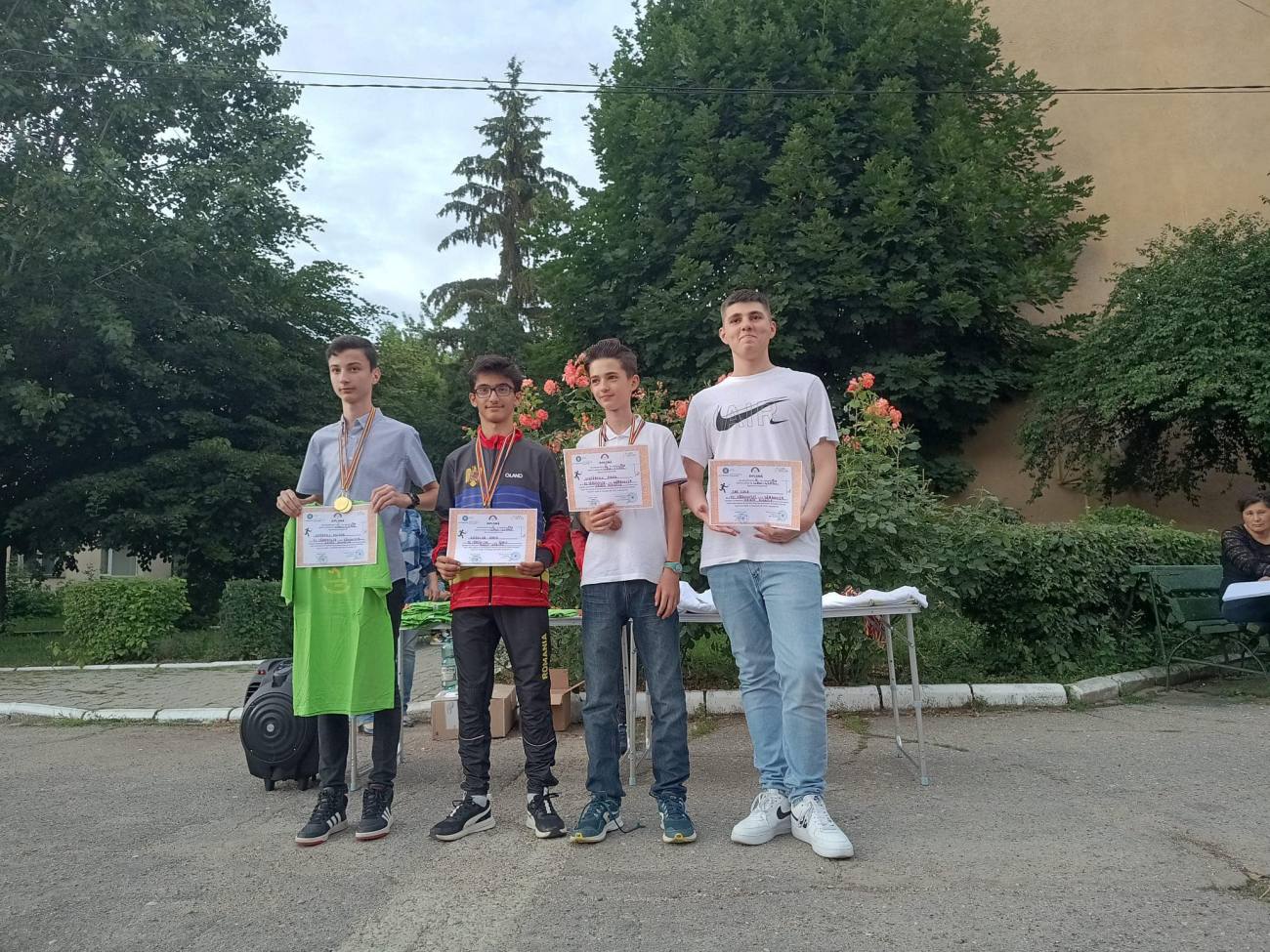 You are currently viewing Patru sportivi de la CSM Târgoviște, medaliați cu aur la Campionatele Naționale de Tineret și Radio Orientare