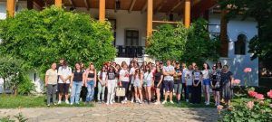 Read more about the article Excursii și activități extracuriculare la Colegiul „Nicolae Titulescu” – Pucioasa