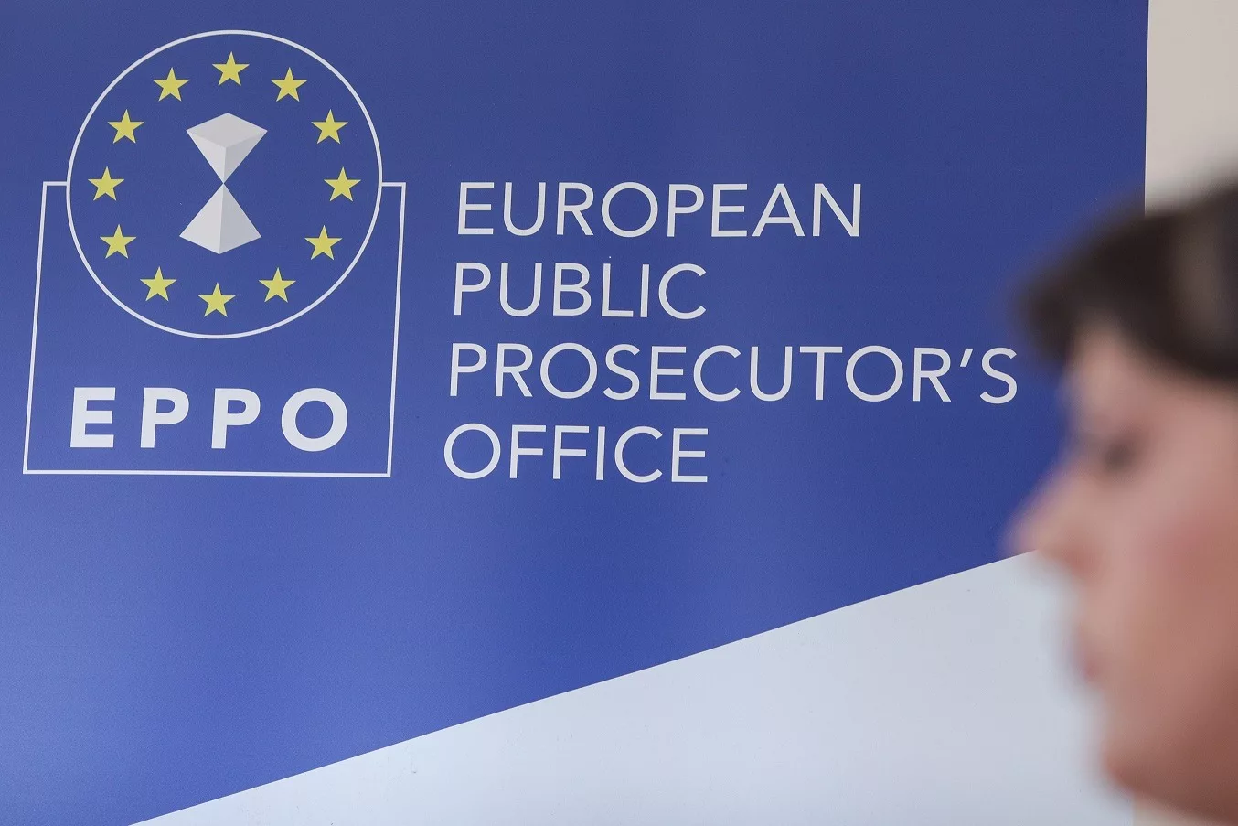 You are currently viewing Ministerul Justiţiei a declanşat procedura de selecţie a candidaţilor pentru încă trei funcţii de procuror european delegat în România