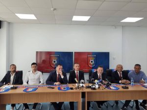 Read more about the article Antrenorul Dragoș Militaru, după ce a preluat Chindia Târgoviște! „E un mediu în care îmi pot expune ideile”