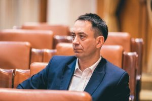 Read more about the article Csoma Botond: UDMR acceptă să primească ministerele Energiei şi Mediului, în Guvernul lui Ciolacu