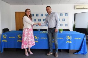 Read more about the article Ligia Deca s-a înscris în PNL, filiala Sector 6