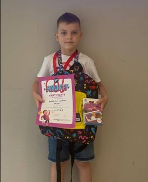 Read more about the article Un târgoviștean de doar șase ani, pe podium la Olimpiada Internațională SmartyKids în Aritmetică Mentală 2023