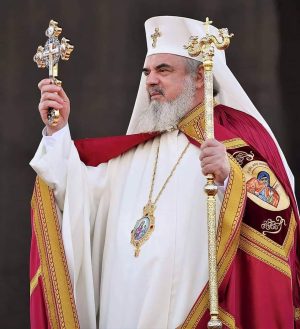 Read more about the article Patriarhul Daniel aniversează împlinirea vârstei de 72 de ani