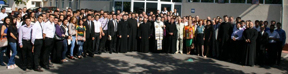 You are currently viewing LA FACULTATEA DE TEOLOGIE DIN TÂRGOVIȘTE SUNT ÎN DESFĂȘURARE ÎNSCRIERILE PENTRU ADMITERE LA STUDII DE LICENȚĂ ȘI MASTER