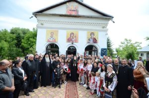 Read more about the article PĂRTICELE DIN MOAȘTELE SF. IER. CALINIC DE LA CERNICA VOR FI ADUSE ȘI AȘEZATE LA MÂNĂSTIREA BÂLDANA