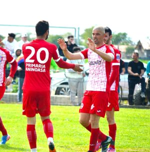 Read more about the article Primar Aninoasa: Jucătorii echipei noastre, Viitorul Aninoasa, Tănase Mihail și Cosmin Dinu, au marcat împreună în acest sezon competițional 74 de goluri