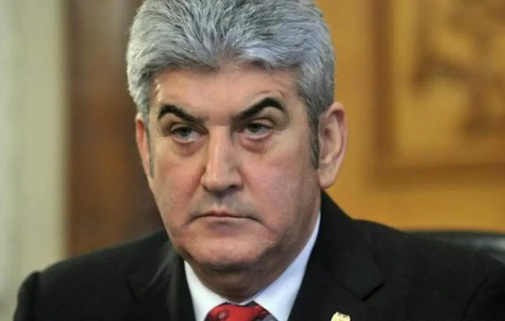 You are currently viewing Gabriel Oprea, achitat definitiv în dosarul morții polițistului Bogdan Gigină