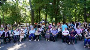 Read more about the article Cuplurile longevive, premiate de Zilele orașului Găești
