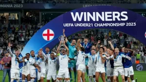 Read more about the article Anglia a câştigat trofeul Euro U21