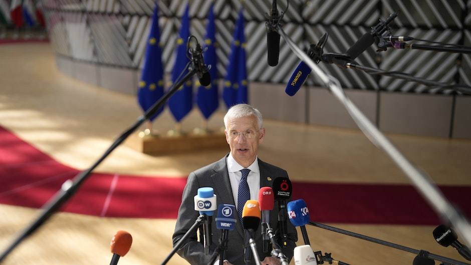 You are currently viewing Premierul Letoniei va demosiona împreună cu întregul guvern