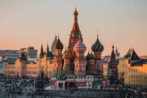 Read more about the article Rusia lansează un site pentru vize electronice valabile până la 16 zile într-o perioadă de 60 de zile