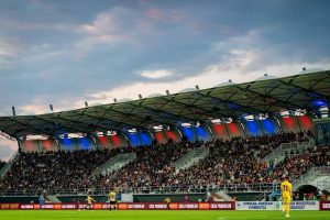Read more about the article Atmosferă spectaculoasă la Chindia – Steaua! Meciul de la Târgoviște se joacă cu casa închisă