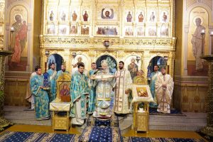 Read more about the article NOI HIROTONII LA CATEDRALA DIN TÂRGOVIȘTE