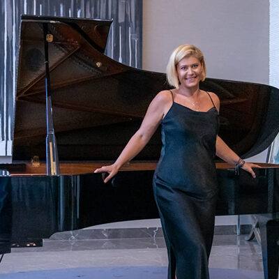 You are currently viewing A încetat din viață pianista Ioana Maria Lupașcu