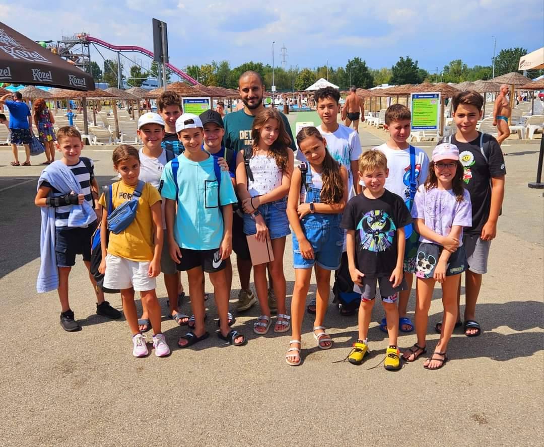 You are currently viewing Cantonament pentru înotători bucureșteni, la Complexul Turistic de Natație din Târgoviște