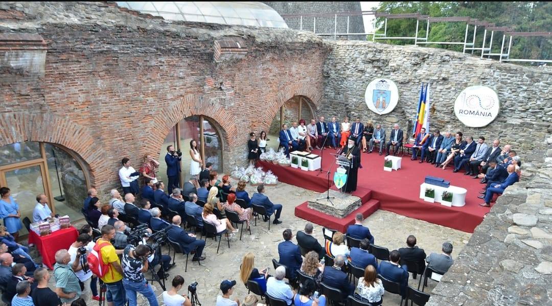 You are currently viewing MESAJUL ÎNALTPREASFINȚITULUI PĂRINTE ARHIEPISCOP ȘI MITROPOLIT NIFON CU PRILEJUL ȘEDINȚEI FESTIVE A CONSILIULUI LOCAL MUNICIPAL TÂRGOVIȘTE  -NAȘTEREA MAICII DOMNULUI, 8 SEPTEMBRIE 2023-