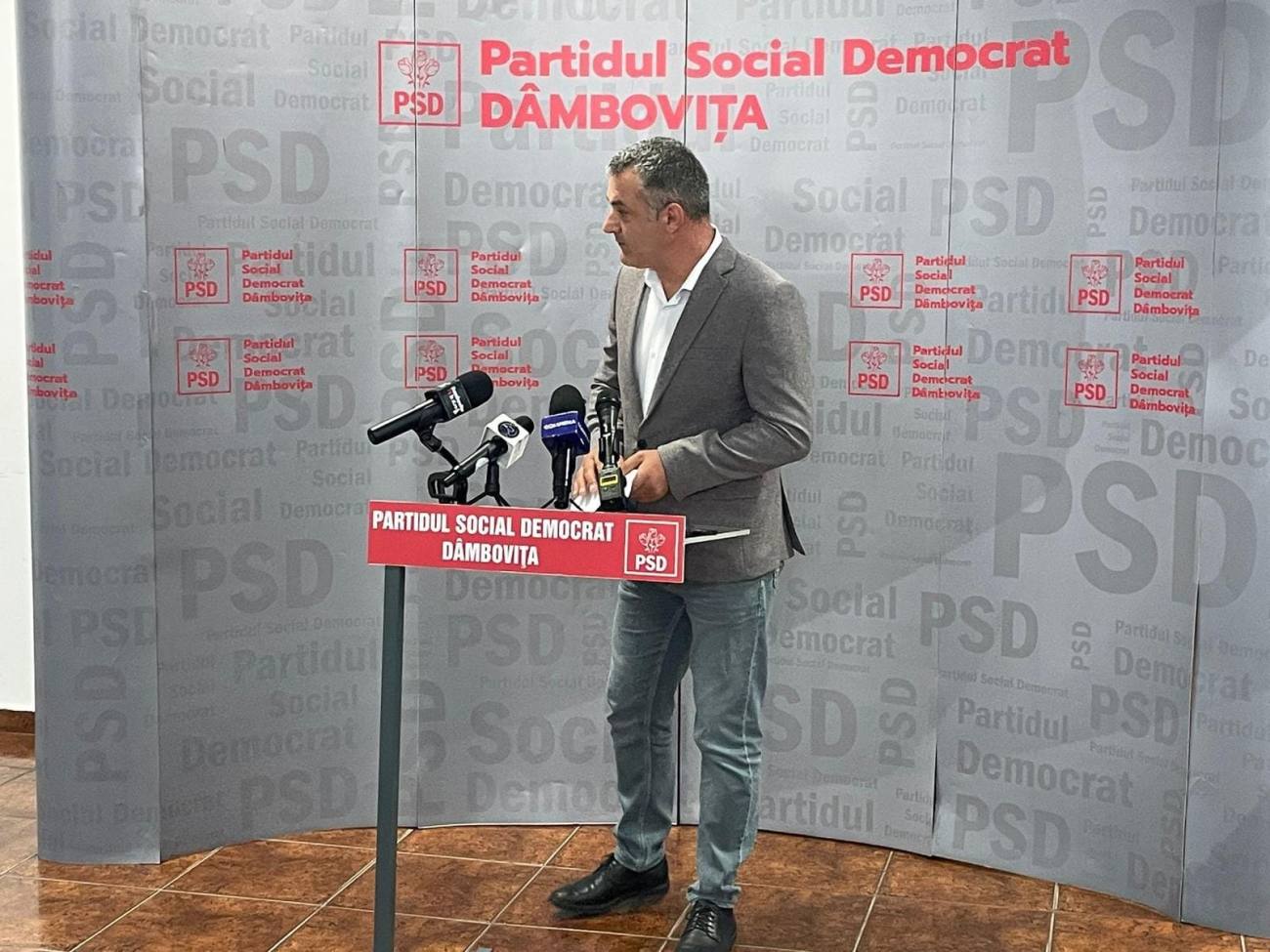 You are currently viewing Purtătorul de cuvânt PSD Dâmbovița: nunțile și botezurile nu vor fi impozitate