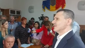 Read more about the article Avocatul firmei Flagas s-a întâlnit, astăzi, la Crevedia, cu oamenii ale căror locuințe au fost afectate de exploziile de la stația GPL
