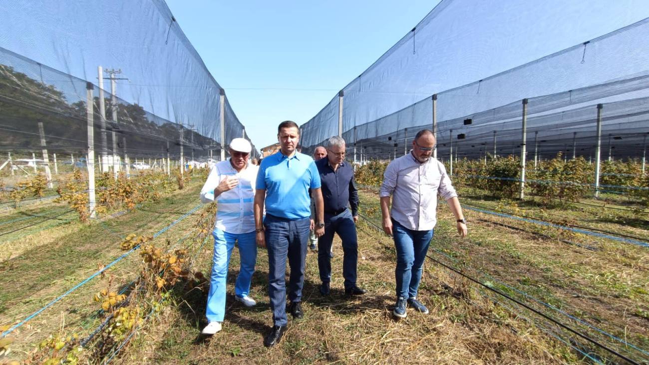 You are currently viewing Corneliu Ștefan: agricultura din județul Dâmbovița se află într-un continuu proces de dezvoltare, iar finanțările europene sunt indispensabile