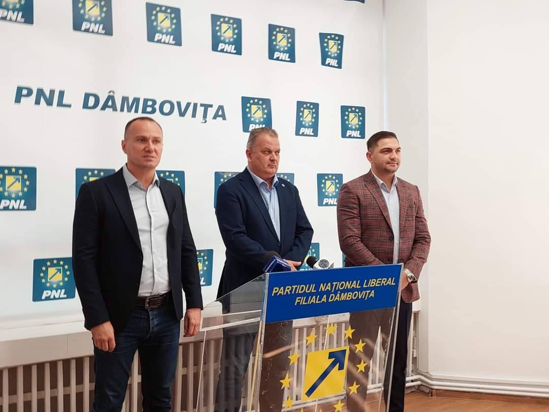You are currently viewing Președintele PNL Dâmbovița, senatorul Virgil Guran, nu vrea liste comune cu PSD-ul, la alegeri: Ar însemna să creștem AUR-ul