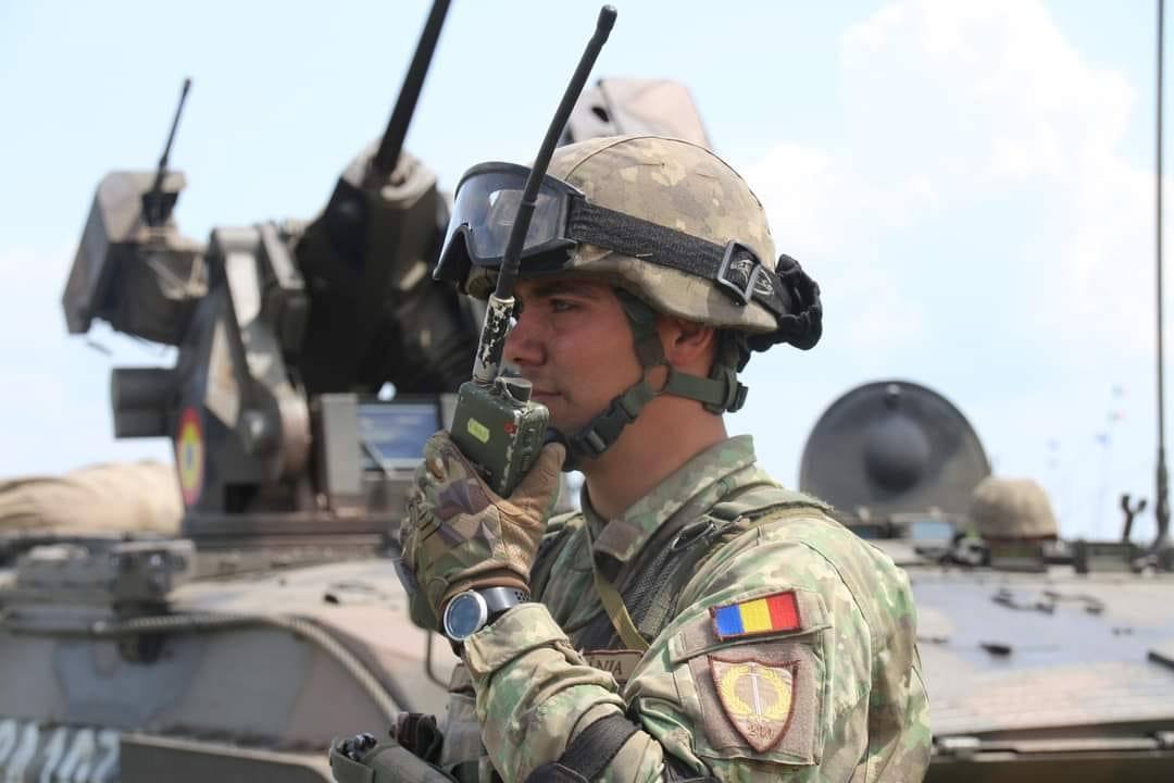 You are currently viewing Iohannis a promulgat Legea ce modifică Statutul cadrelor militare