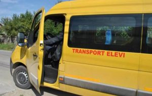 Read more about the article Anunț important al primarului din Găești, privind transportul școlar al elevilor din cartierul Vaideiasca