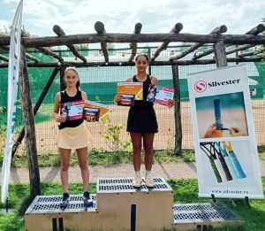 Read more about the article Două tenismene de la CS Târgoviște, pe primul loc la Trofeul Silvester