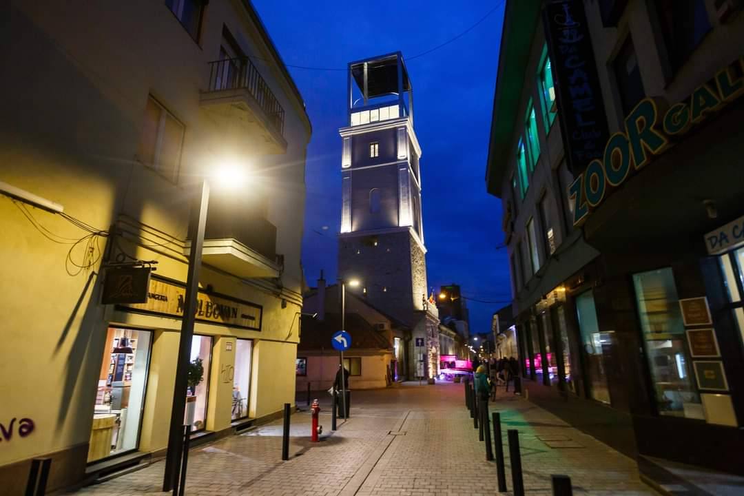 You are currently viewing Turnul Pompierilor din Cluj-Napoca va putea fi vizitat și pe timpul nopții