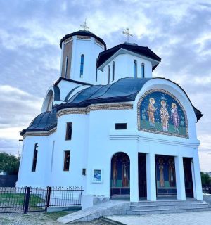 Read more about the article BISERICA PAROHIEI SĂCUIENI VA FI TÂRNOSITĂ ÎN ZIUA DE 22 OCTOMBRIE