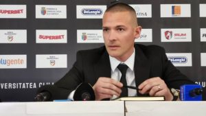 Read more about the article Chindia Târgoviște se desparte de președintele Andrei Cordoș și antrenorul Vasile Miriuță! Cine este favorit să devină noul șef al clubului dâmbovițean