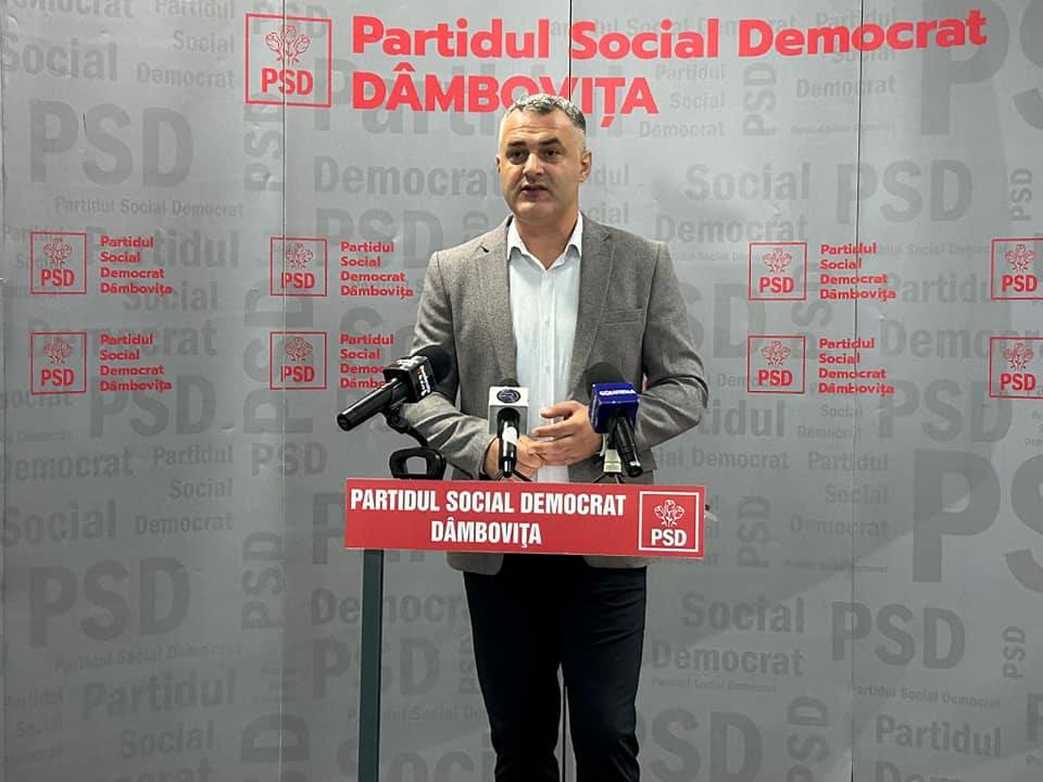 You are currently viewing Purtător de cuvânt PSD Dâmbovița: dezvoltarea județului este o muncă de echipă, dar se pare că suntem singuri pe teren, iar alții sparg semințe din tribune și-și dau cu părerea