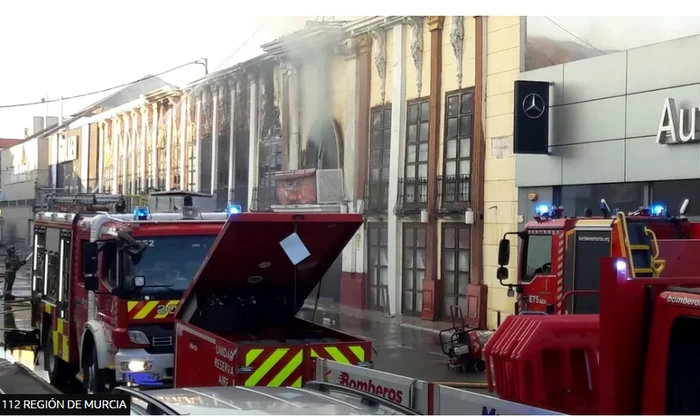 You are currently viewing 13 persoane au murit într-un incendiu la un club de noapte din orașul Murcia, Spania