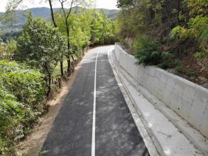 Read more about the article Cartierul Maluri din Pucioasa a revenit la viață