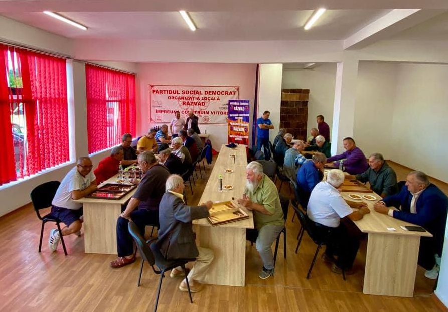 You are currently viewing Campionat de table, pentru seniori, ieri, la Răzvad