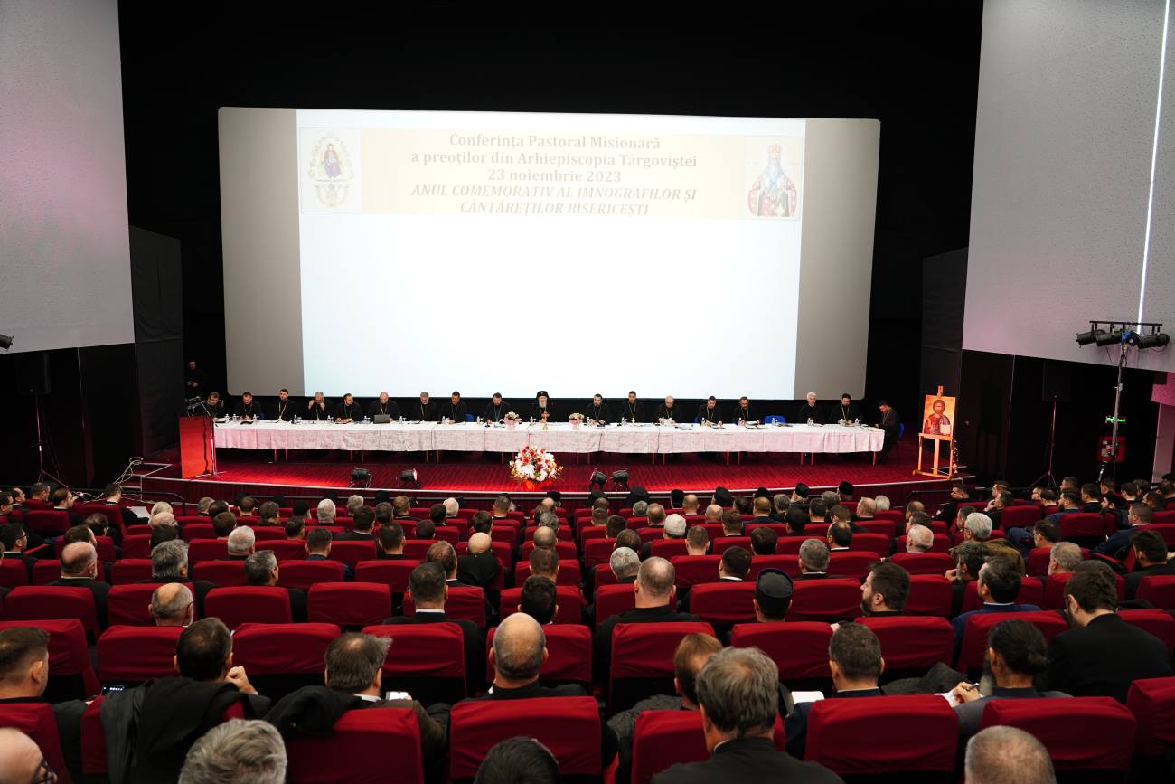 You are currently viewing LA TÂRGOVIȘTE A AVUT LOC CONFERINŢA PASTORAL-MISIONARĂ DIN A DOUA PARTE A ANULUI PENTRU PREOȚII DIN TOATE PROTOIERIILE EPARHIEI