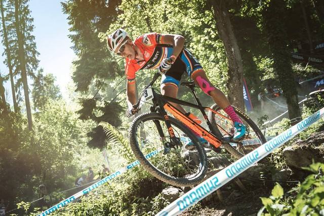 You are currently viewing Pentru prima dată, România va organiza Campionatul European de Mountain Bike