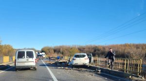 Read more about the article Accident rutier pe DN 72, la Olteni! Se circulă cu dificultate pe un singur sens!