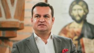 Read more about the article Alina Gorghiu: Pop Mihai Bogdan, fugarul pedofil, a fost adus în țară din Italia