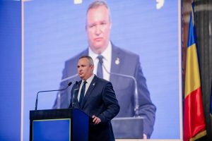 Read more about the article Ciucă: Nu există o decizie cu privire la comasarea alegerilor. Vom discuta în partid și în coaliţie