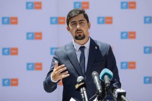 Read more about the article USR l-a exclus din partid pe viceprimarul Sectorului 6, Alexandru Gâdiuță
