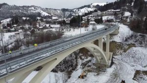 Read more about the article Ionuț Săvoiu: De astazi noul pod pe DN73 este dat în circulație, cu impact benefic asupra condițiilor de trafic dinspre Pitești și Târgoviște către Brașov