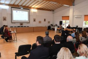 Read more about the article La Răcari a avut loc conferința de finalizare a proiectului „Consolidarea instituțională a ARRISE pentru dezvoltarea locală participativă”