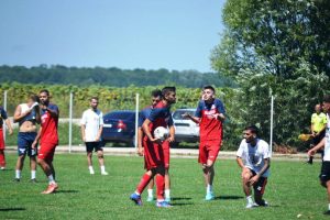 Read more about the article Fotbaliștii de la Urban Titu revin la antrenamente pe 13 ianuarie! 5 amicale programate pentru elevii lui Florin Anton